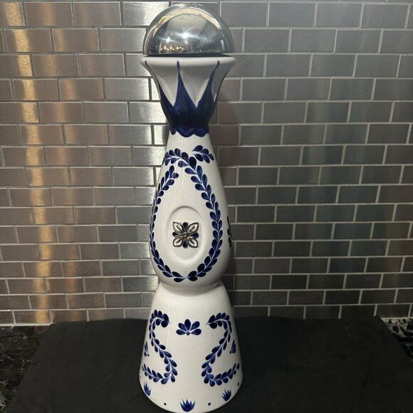 Clase Azul Reposado Empty Tequila Bottle 750ml Hand Painted Decanter Logo Agave - Picture 2 of 11